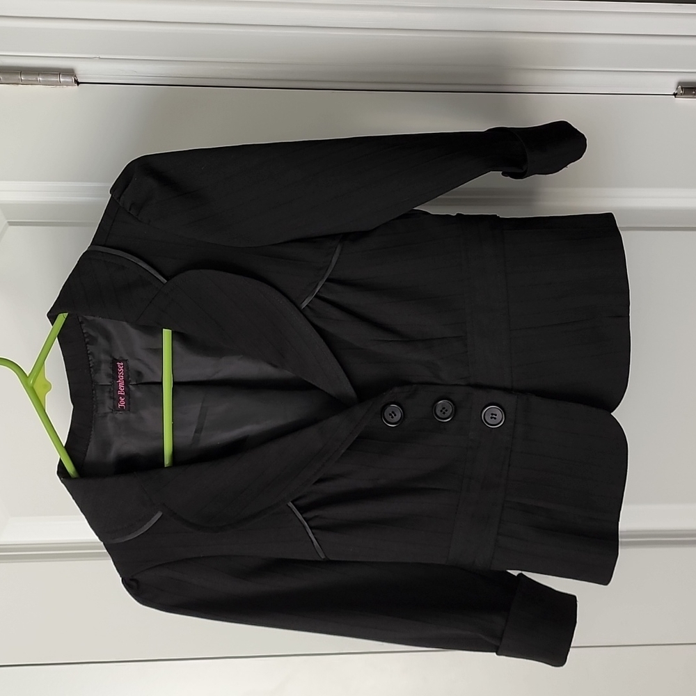 Joe Benbasset Blazer